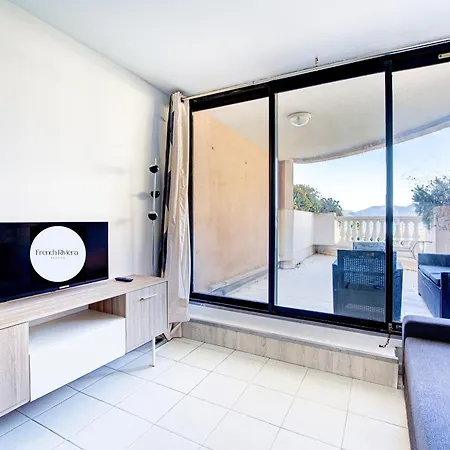 La Palme D'azur - * Cannes