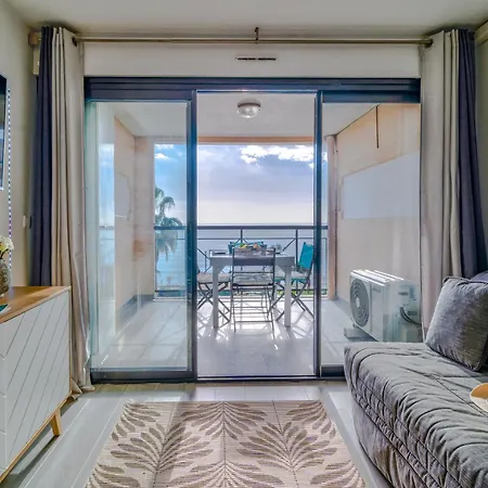 La Palme D'azur - * Cannes