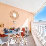 La Palme D'azur - *